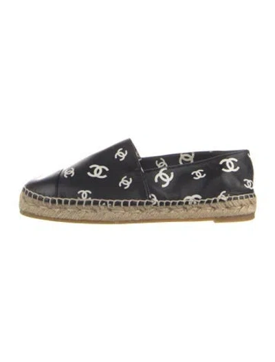 Pre-owned Chanel Interlocking Cc Logo Leather Espadrilles In Black