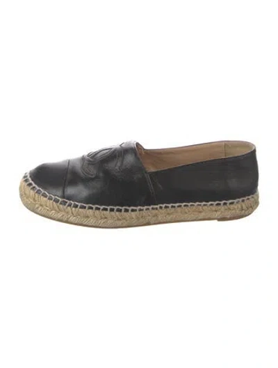 Pre-owned Chanel Interlocking Cc Logo Leather Espadrilles In Black