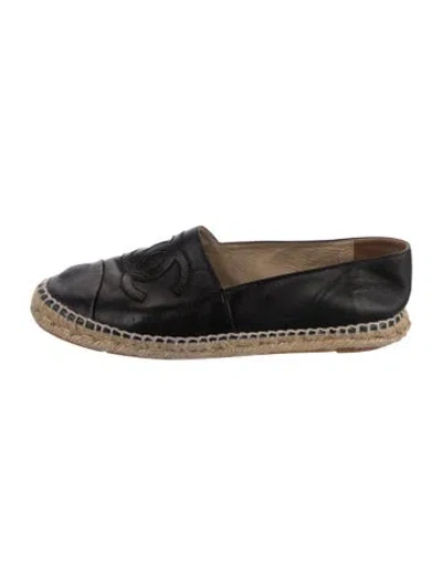 Pre-owned Chanel Interlocking Cc Logo Leather Espadrilles In Black