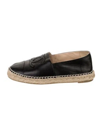 Pre-owned Chanel Interlocking Cc Logo Leather Espadrilles In Black