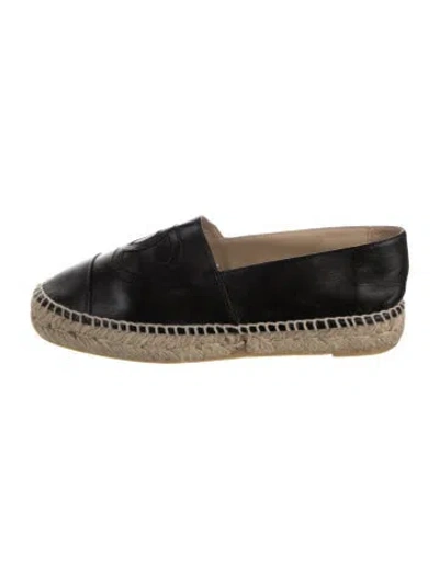 Pre-owned Chanel Interlocking Cc Logo Leather Espadrilles In Black