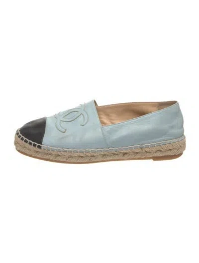 Pre-owned Chanel Interlocking Cc Logo Leather Espadrilles In Blue