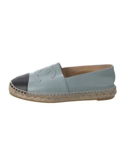 Pre-owned Chanel Interlocking Cc Logo Leather Espadrilles In Blue