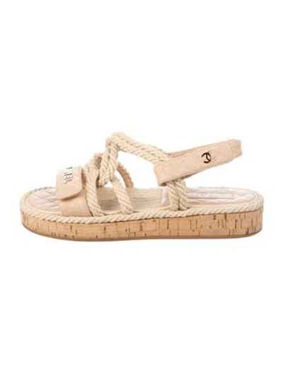 Pre-owned Chanel Interlocking Cc Logo Leather Espadrilles In Neutral