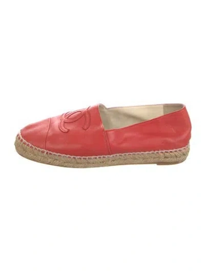 Pre-owned Chanel Interlocking Cc Logo Leather Espadrilles In Red
