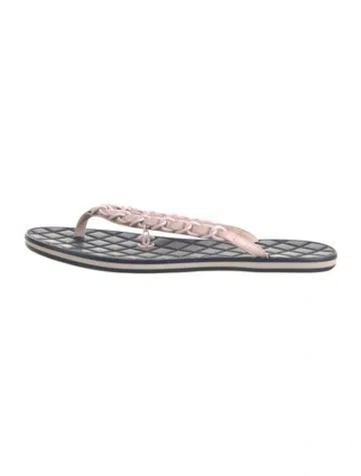Pre-owned Chanel Interlocking Cc Logo Leather Flip Flops In Blue
