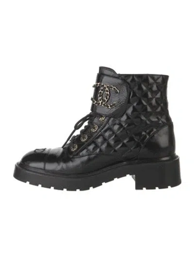 Pre-owned Chanel Interlocking Cc Logo Leather Lace-up Boots In Black