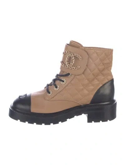 Pre-owned Chanel Interlocking Cc Logo Leather Lace-up Boots In Neutrals