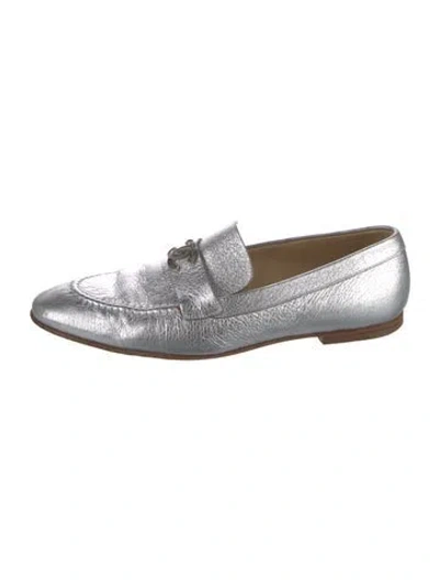 Pre-owned Chanel Interlocking Cc Logo Leather Loafers