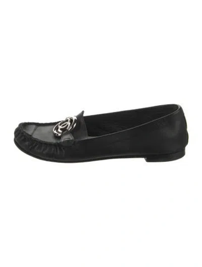 Pre-owned Chanel Interlocking Cc Logo Leather Loafers In Black