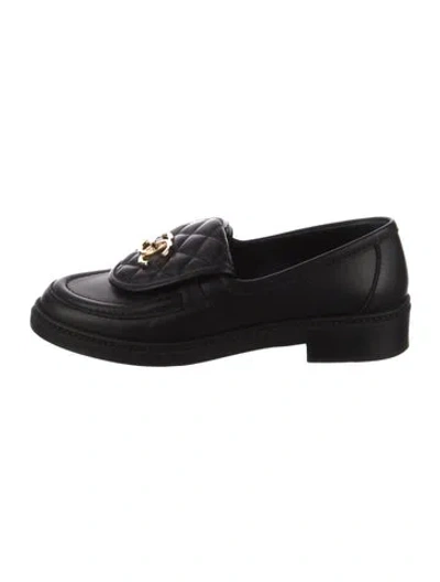 Pre-owned Chanel Interlocking Cc Logo Leather Loafers In Black