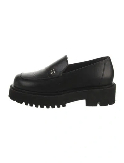 Pre-owned Chanel Interlocking Cc Logo Leather Loafers In Black