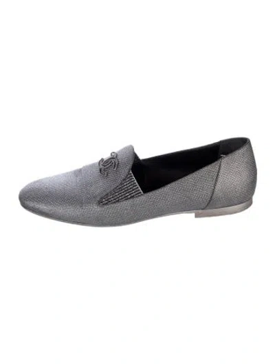 Pre-owned Chanel Interlocking Cc Logo Leather Loafers In Gray