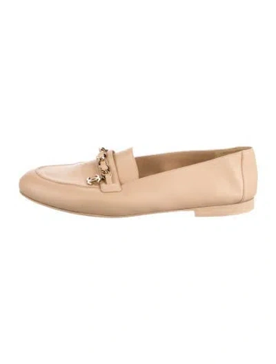 Pre-owned Chanel Interlocking Cc Logo Leather Loafers In Neutral