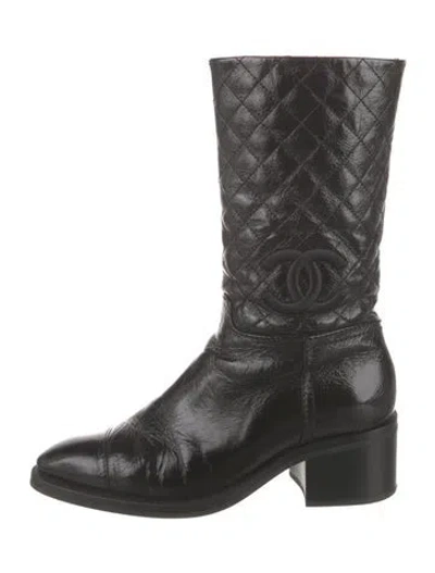 Pre-owned Chanel Interlocking Cc Logo Leather Moto Boots In Black