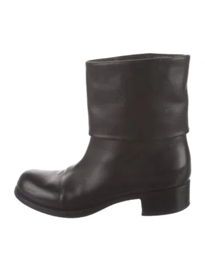 Pre-owned Chanel Interlocking Cc Logo Leather Moto Boots In Black