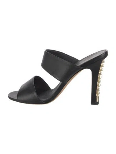 Pre-owned Chanel Interlocking Cc Logo Leather Mules In Black