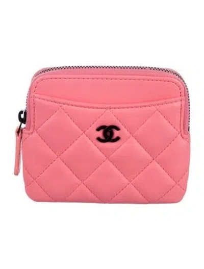 Pre-owned Chanel Interlocking Cc Logo Leather Pouch In Pink