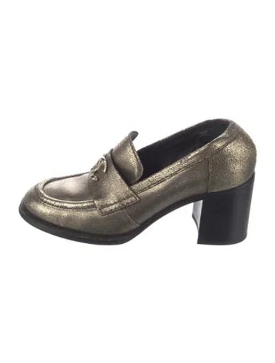 Pre-owned Chanel Interlocking Cc Logo Leather Pumps