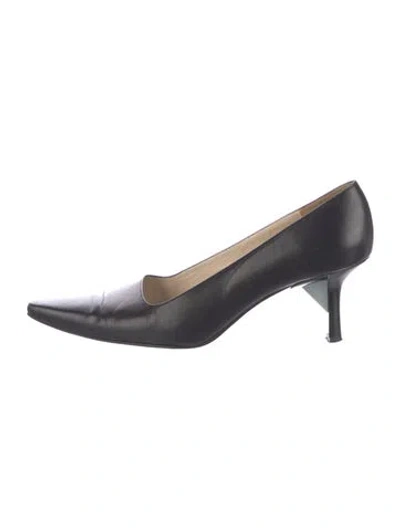 Pre-owned Chanel Interlocking Cc Logo Leather Pumps In Black