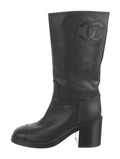 Pre-owned Chanel Interlocking Cc Logo Leather Riding Boots In Black