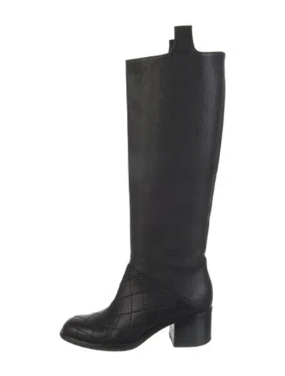 Pre-owned Chanel Interlocking Cc Logo Leather Riding Boots In Black