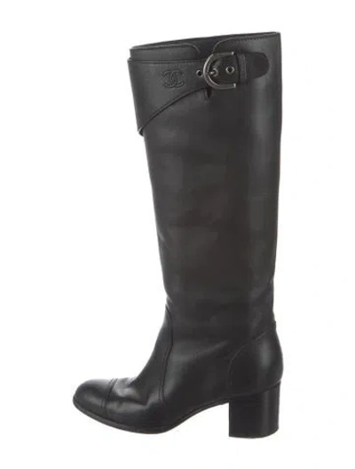 Pre-owned Chanel Interlocking Cc Logo Leather Riding Boots In Black