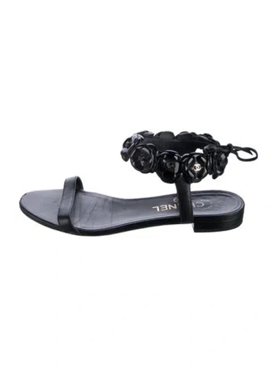 Pre-owned Chanel Interlocking Cc Logo Leather Sandals In Black