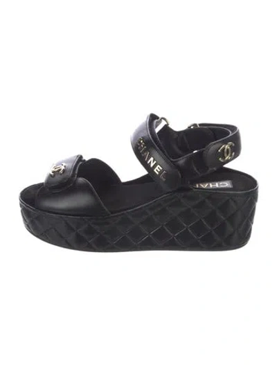 Pre-owned Chanel Interlocking Cc Logo Leather Sandals In Black