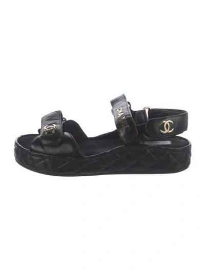 Pre-owned Chanel Interlocking Cc Logo Leather Sandals In Black