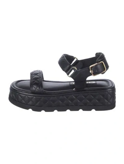 Pre-owned Chanel Interlocking Cc Logo Leather Sandals In Black