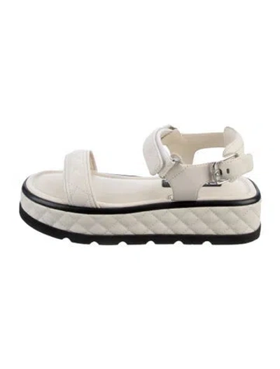 Pre-owned Chanel Interlocking Cc Logo Leather Sandals In White