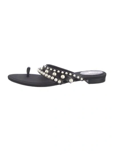 Pre-owned Chanel Interlocking Cc Logo Leather Slides In Black