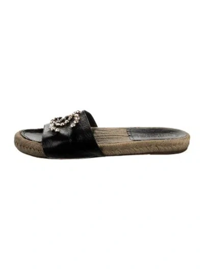 Pre-owned Chanel Interlocking Cc Logo Leather Slides In Black