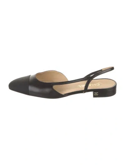 Pre-owned Chanel Interlocking Cc Logo Leather Slingback Flats In Blac