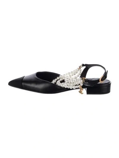 Pre-owned Chanel Interlocking Cc Logo Leather Slingback Flats In Black