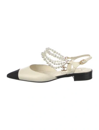 Pre-owned Chanel Interlocking Cc Logo Leather Slingback Flats In Multi