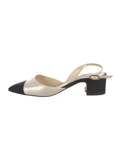 Pre-owned Chanel Interlocking Cc Logo Leather Slingback Pumps