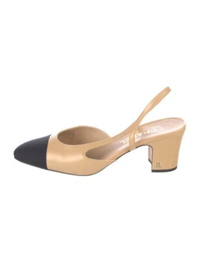 Pre-owned Chanel Interlocking Cc Logo Leather Slingback Pumps