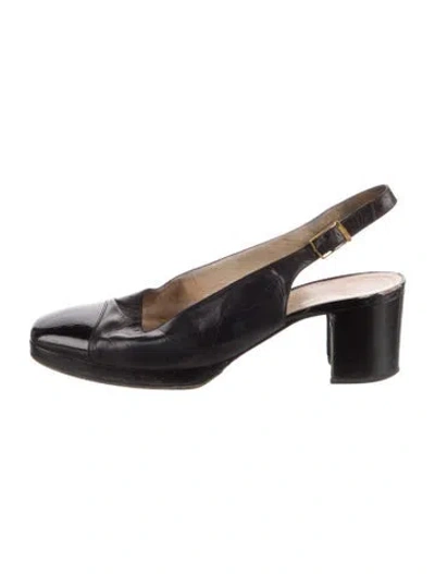 Pre-owned Chanel Interlocking Cc Logo Leather Slingback Pumps In Black