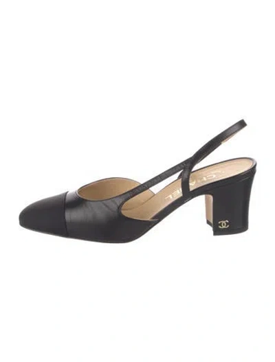Pre-owned Chanel Interlocking Cc Logo Leather Slingback Pumps In Black