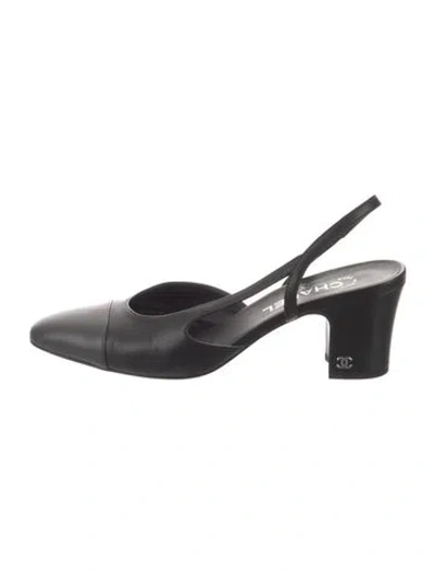 Pre-owned Chanel Interlocking Cc Logo Leather Slingback Pumps In Black