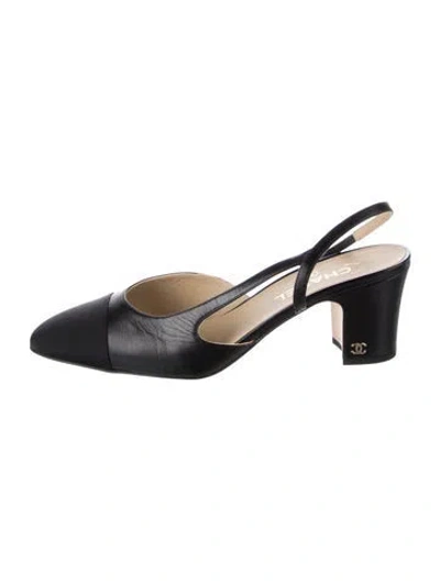 Pre-owned Chanel Interlocking Cc Logo Leather Slingback Pumps In Black