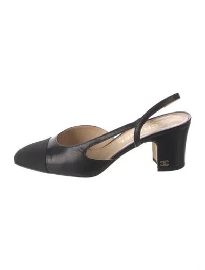 Pre-owned Chanel Interlocking Cc Logo Leather Slingback Pumps In Black