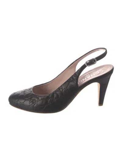 Pre-owned Chanel Interlocking Cc Logo Leather Slingback Pumps In Black