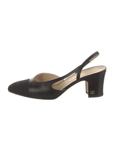 Pre-owned Chanel Interlocking Cc Logo Leather Slingback Pumps In Black