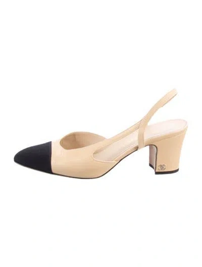 Pre-owned Chanel Interlocking Cc Logo Leather Slingback Pumps In Neutral
