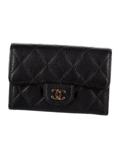Pre-owned Chanel Interlocking Cc Logo Leather Trifold Wallet In Black