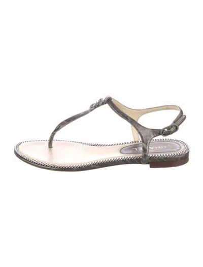 Pre-owned Chanel Interlocking Cc Logo Leather T-strap Sandals In Gray