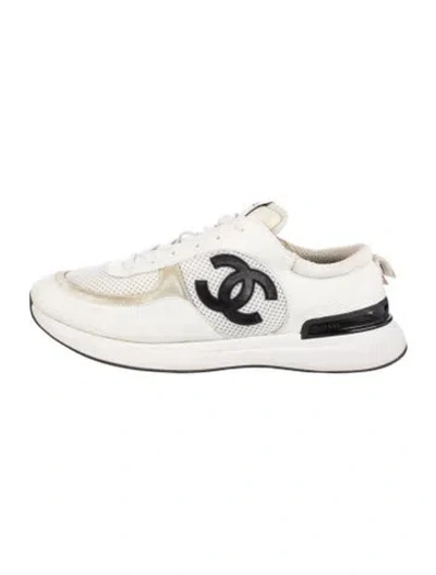 Pre-owned Chanel Interlocking Cc Logo Mesh Athletic Sneakers In White